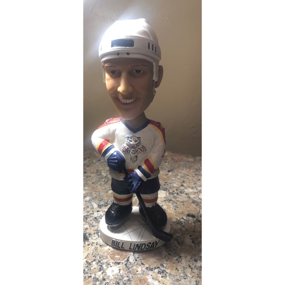 Bill Lindsay bobblehead - Picture 4 of 6